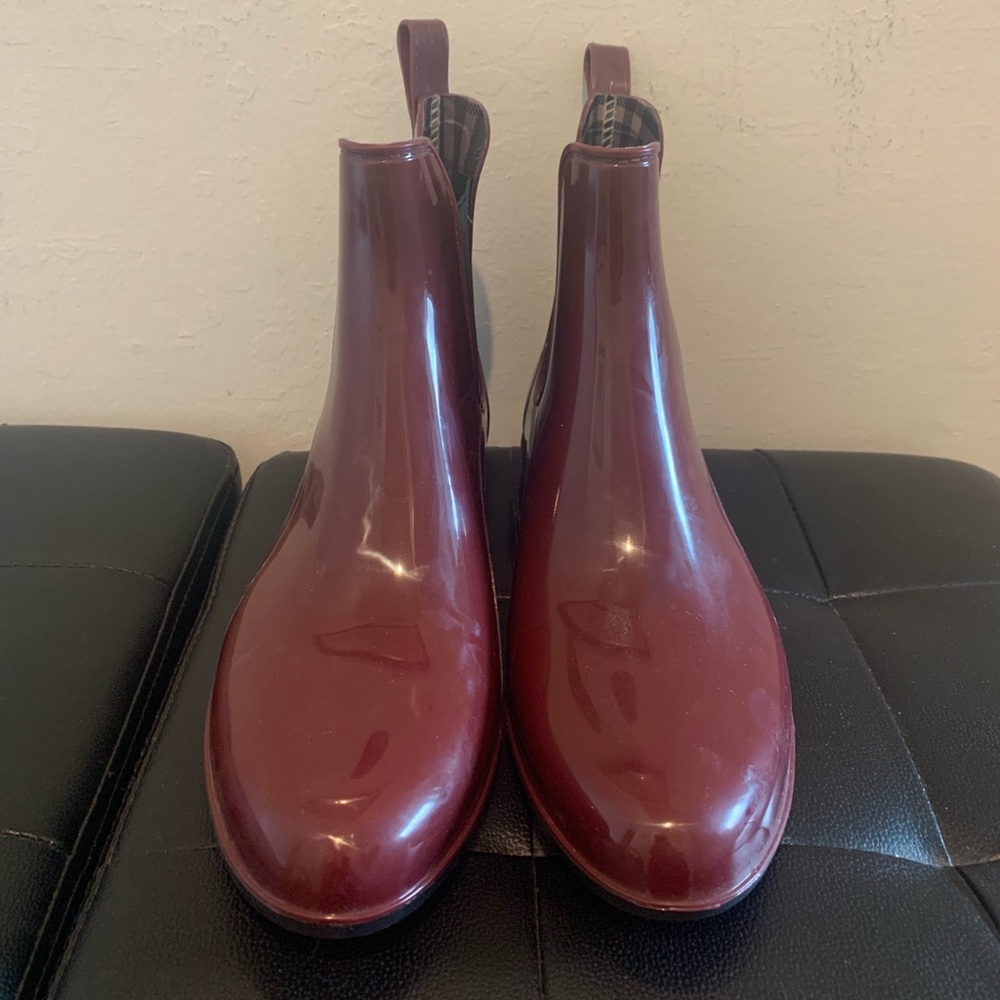 Nine West Rain Boots